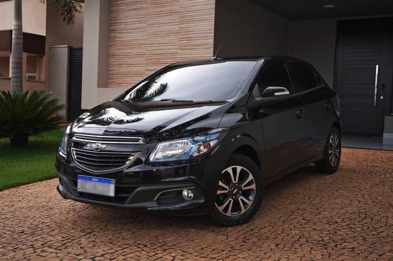 CHEVROLET ONIX 1.4 MPFI LTZ 8V FLEX 4P AUTOMÁTICO